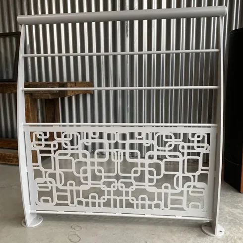 Garde-corps finition thermolaqué gris clair